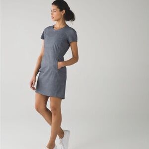 Lululemon &go Endeavor Dress